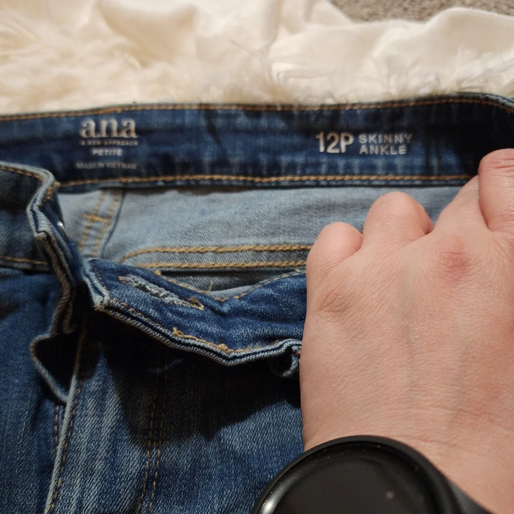 A.n.a. - Picture 2 of 3